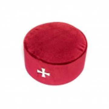 Knights Templar Knights Cap with Silver Plated Badge