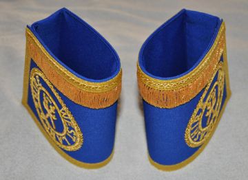 Masonic Craft Provincial Gauntlet with badges - Senior Warden