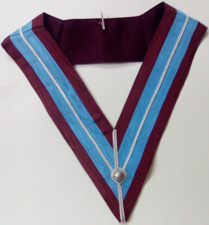 Mark Past Master Collar